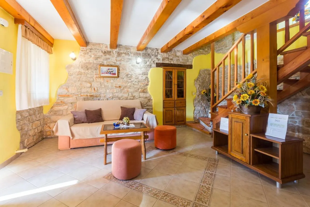 Apartments With A Parking Space Tar, Porec - 13245 Tar-Vabriga Croatia