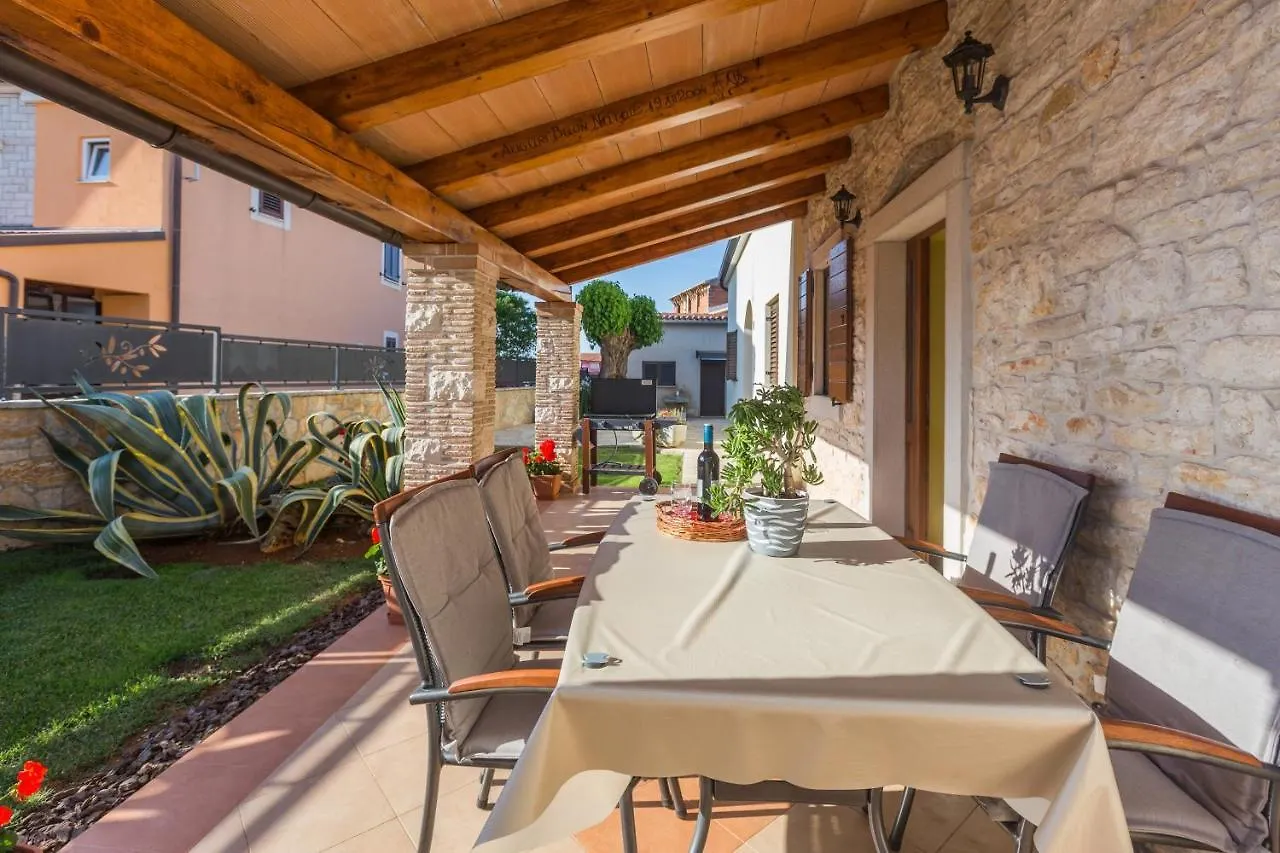 Apartments With A Parking Space Tar, Porec - 13245 Tar-Vabriga