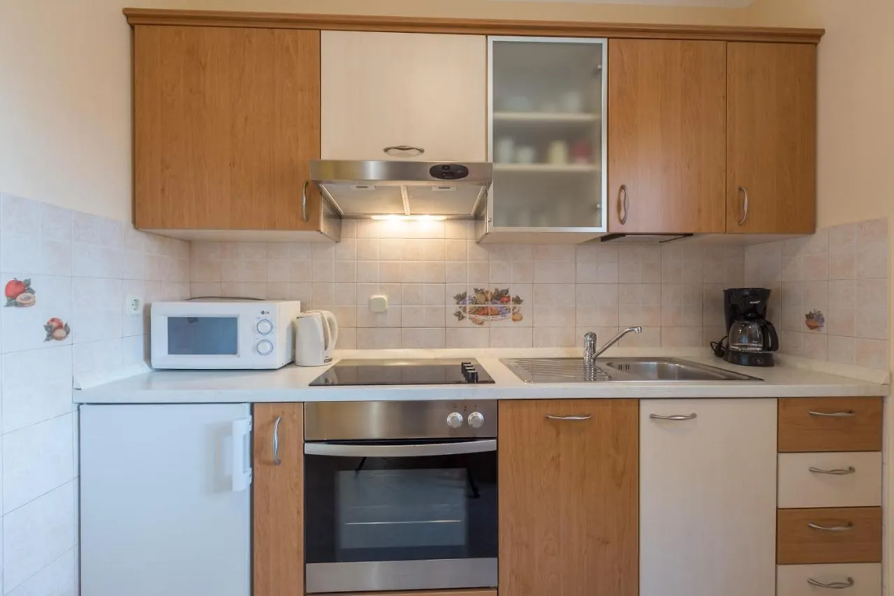 Apartments With A Parking Space Tar, Porec - 13245 Tar-Vabriga